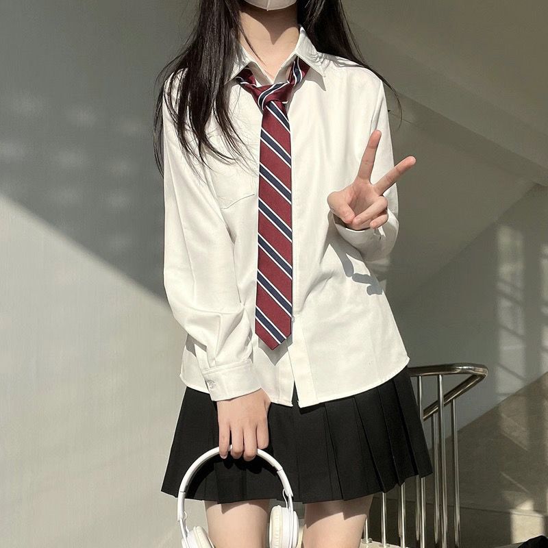 原创jk日系制服纯色衬衫风琴褶长短袖内搭百搭学院风打底宽松女夏