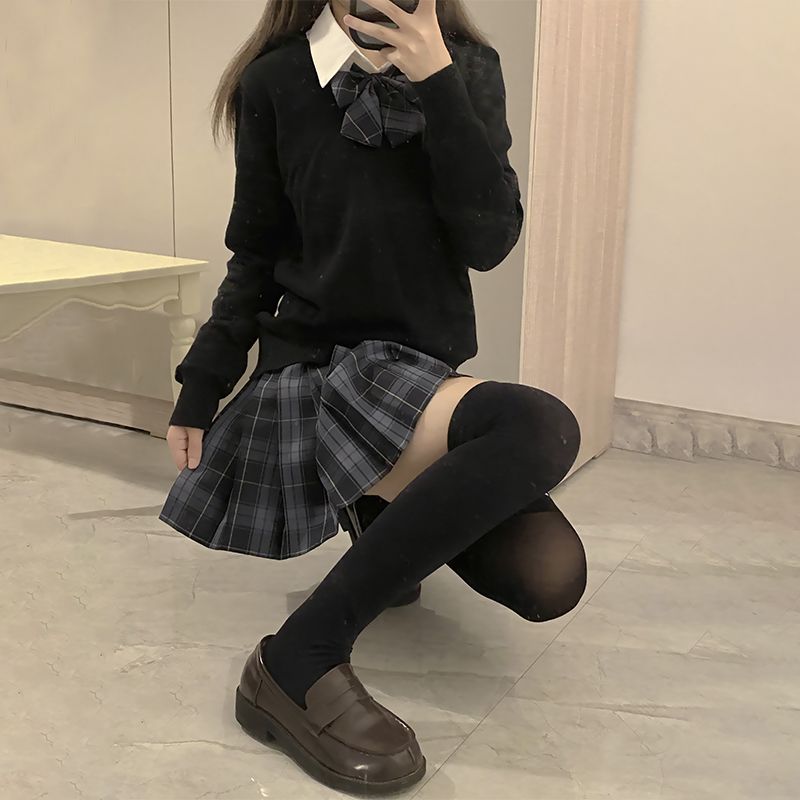黑色jk制服毛衣格裙套装原创秋冬季百褶短裙学院风针织衫三件套女