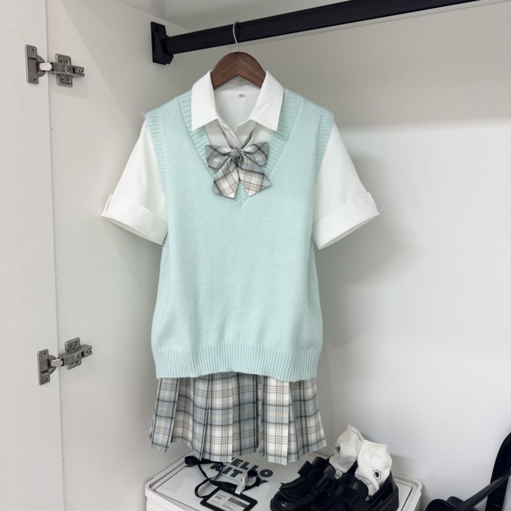 (马甲六件套)原创正统少女茉莉花格裙毛衣套装日系校供jk青春女