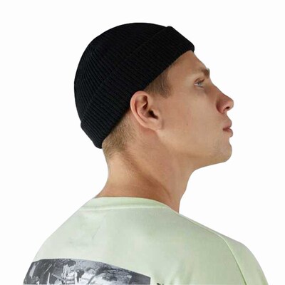 Unisex Warm Beanies Short Hat SkullCap 男针织帽女地主西瓜帽