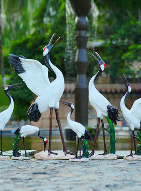 仿真仙鹤雕塑花园庭院公园水池水景装饰户外商场美陈丹顶鹤大摆件