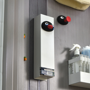 磁吸手帕纸收纳盒壁挂家用玄关迷你餐巾纸便携小包纸巾收纳架磁铁