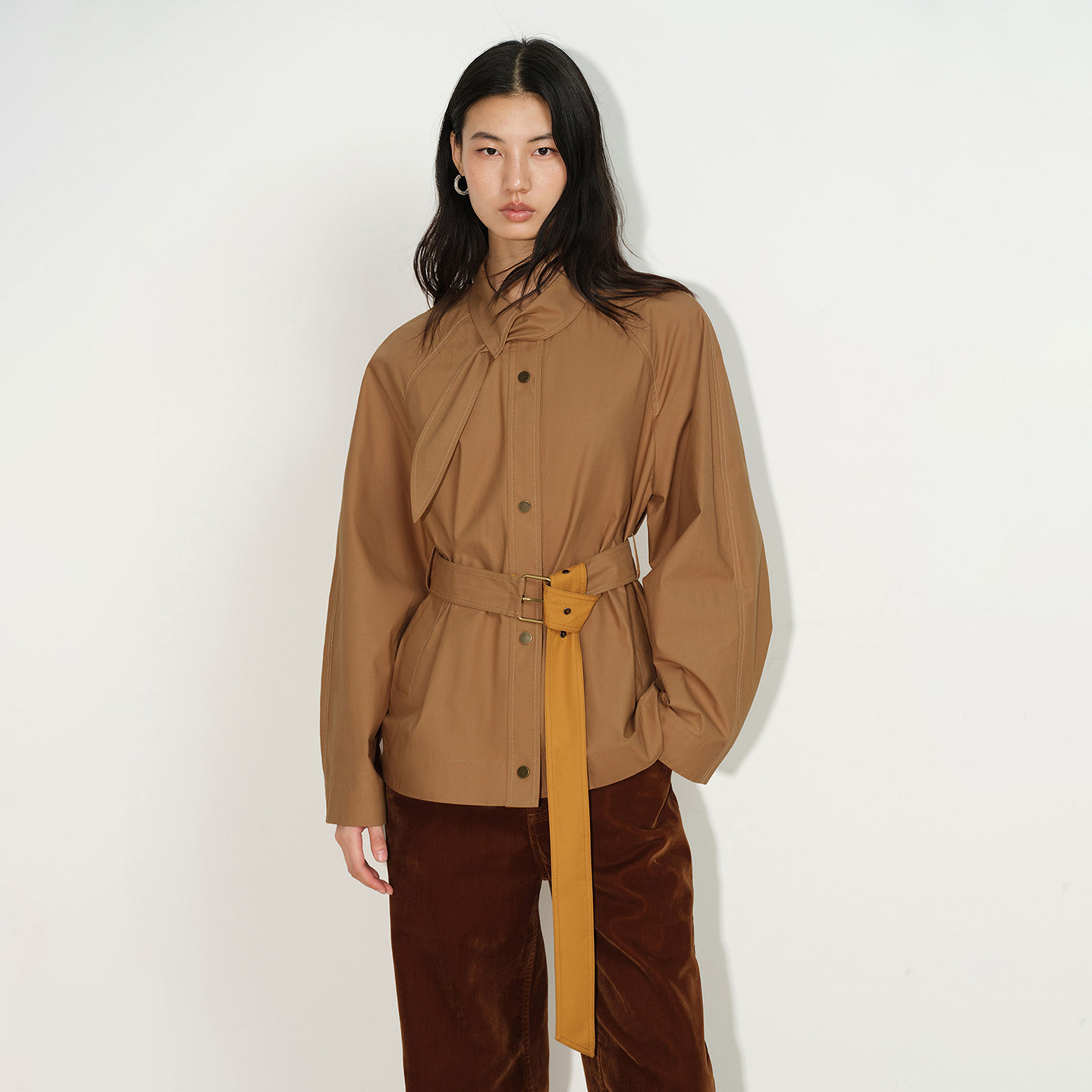 Fabrique短款风衣外套女图片