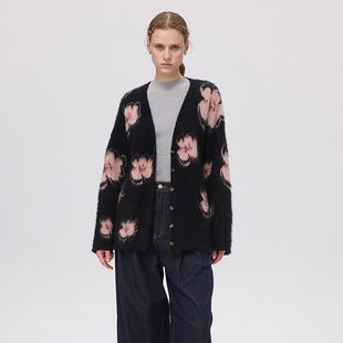 Fabrique夜花园手绘桃花幼羊驼毛针织开衫女新款彩色毛衣外套质感