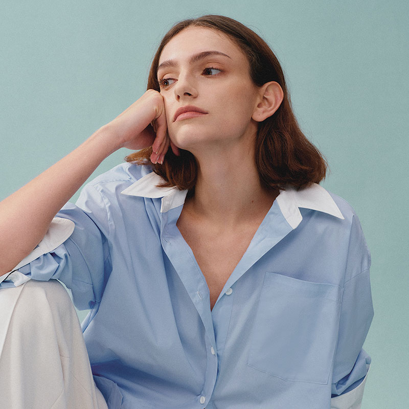 FABRIQUE宽松蓝色条纹衬衫上衣女