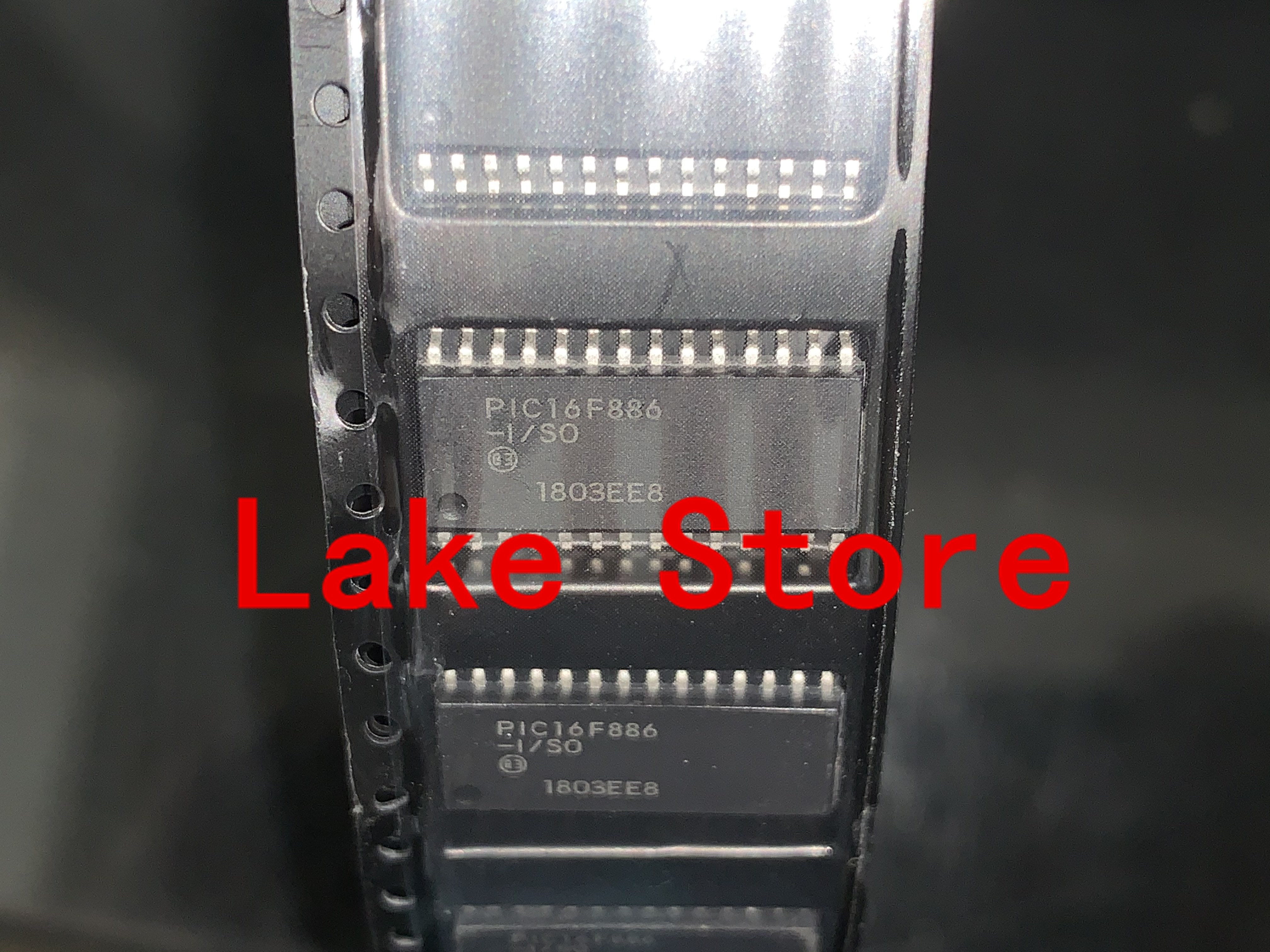 100 unids/lote PIC16F886-I/SO PIC16F886 SOP-28 - 实物图