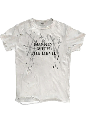 AT荒诞小镇 丧系灵感穿搭图鉴简约暗黑系T恤破洞水洗超薄180g短袖