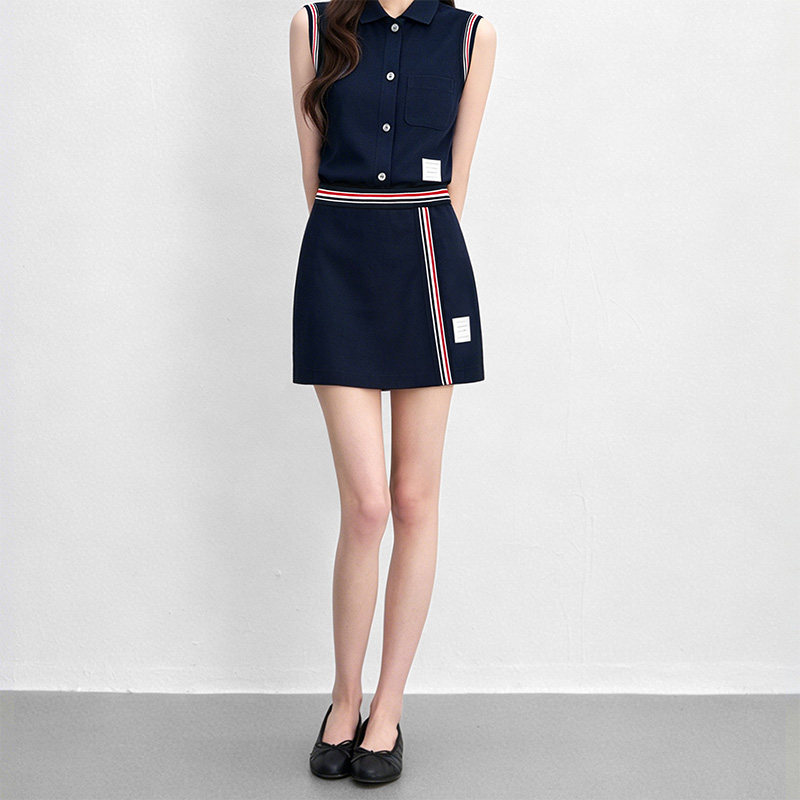 TB学院风高腰显瘦针织包臀裙