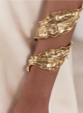 法国capinkofin欧美液态简约奢华灵动树叶缠绕优雅手镯开口金属