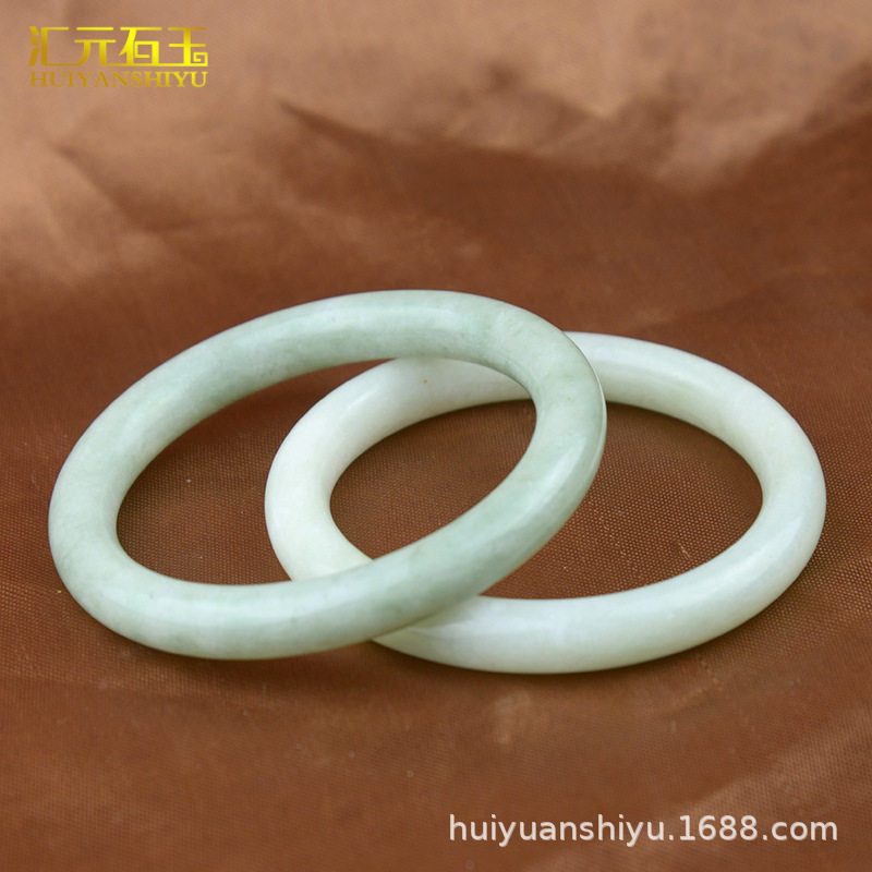 a货贵州翠玉手镯翡翠油青浅绿圆条白玉镯子