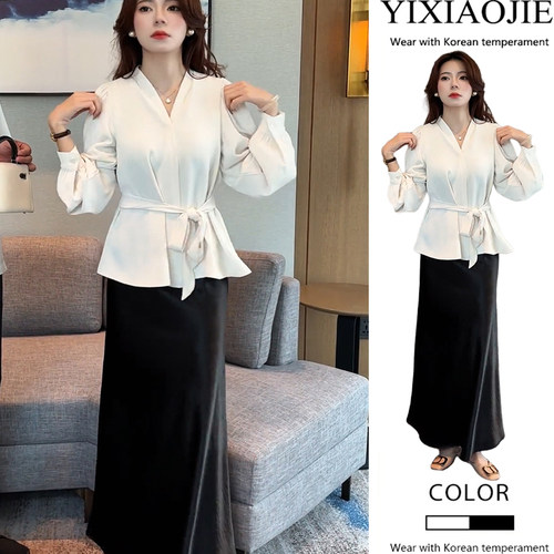 秋季套装2025新款女百搭V领系带收腰显瘦长袖上衣+半身裙两件套装