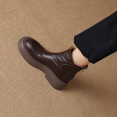 粗跟马丁靴圆头后拉链短靴女