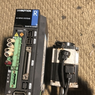【议价】伺服驱动RS2A03A0AL0WA0/R2AA06020FCH0089成新