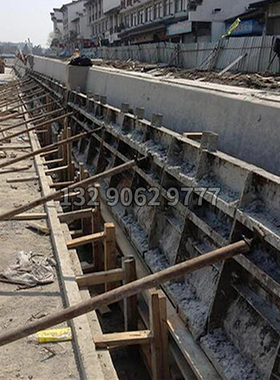 现浇防撞墙钢模具预制公路防撞隔离墩模具高速桥梁水泥护栏钢模板