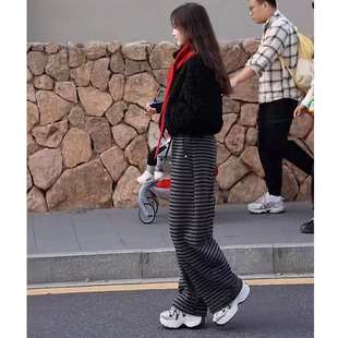 条纹阔腿裤女冬季加厚宽松显瘦2025新款爆款百搭加绒弯刀休闲裤子