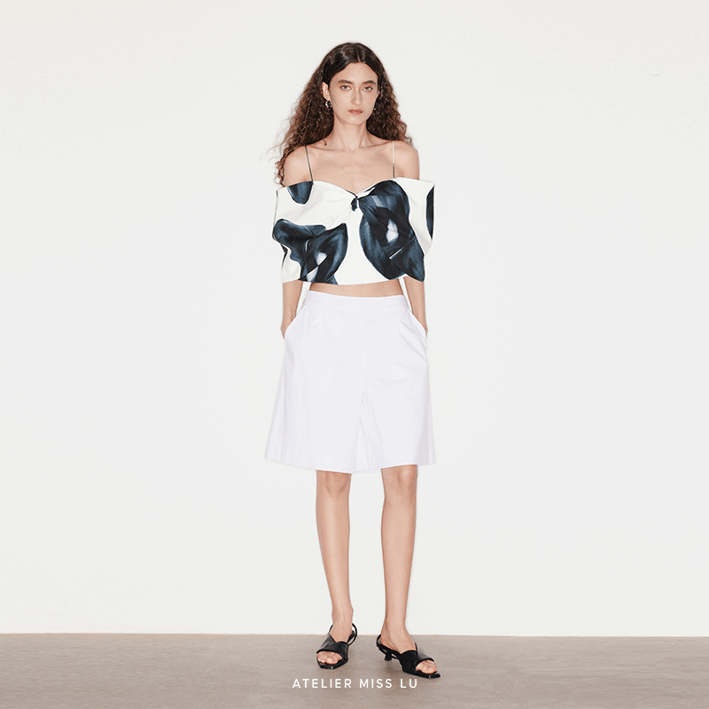 品牌定染马蹄莲印花吊带上衣