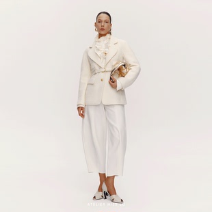 AtelierMissLu【马德里不思议】2025秋冬复古花扣绵羊毛西装外套