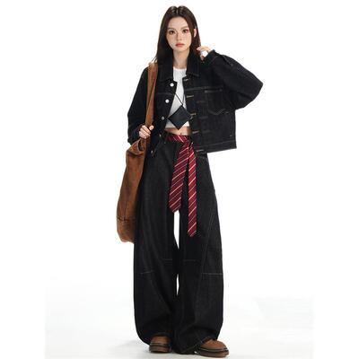 叶小可深蓝色弯刀牛仔裤