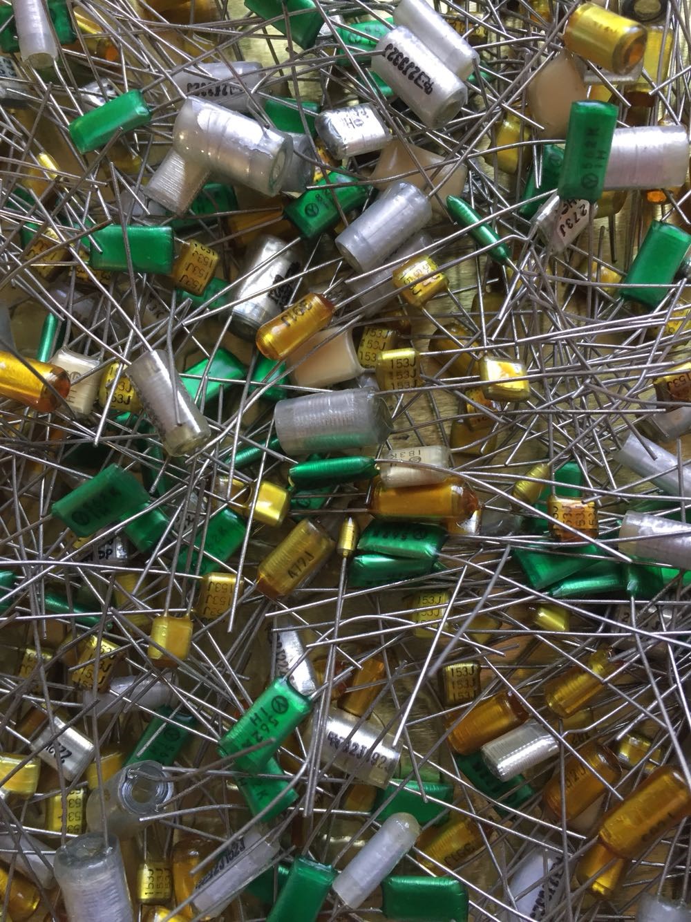100g mixed capacitors mixed electronic components package pr