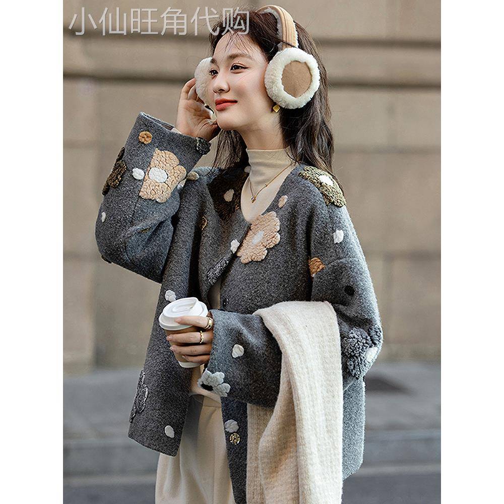德玛纳不规则立体花朵羽绒服女25冬季新款90鸭绒短款宽松保暖外套