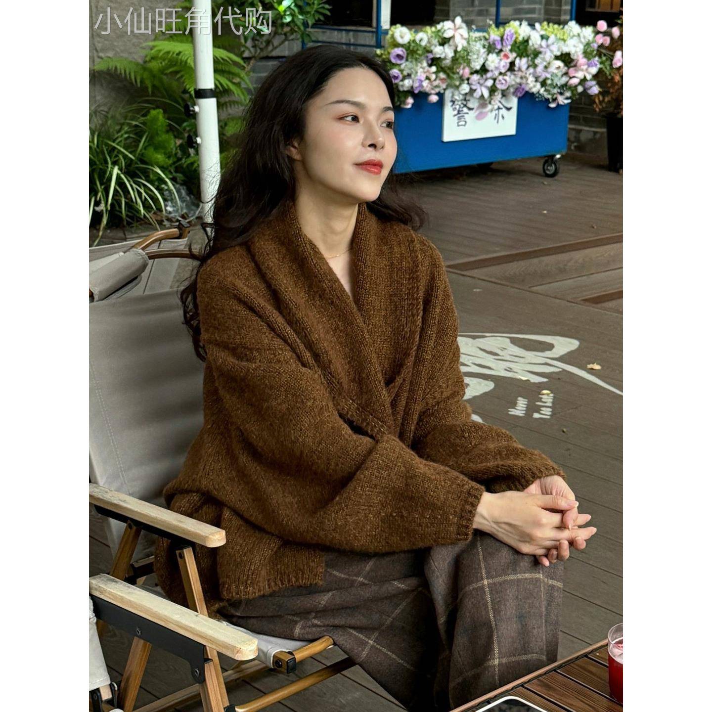 法式咖色针织毛衣外套女2025新款巨好看的早秋氛围感穿搭开衫上衣
