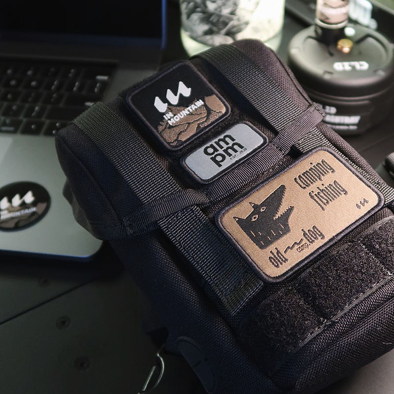 山人老狗魔术贴徽章气罐套贴