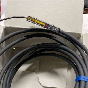 R传感器接近开 CR5C1 议价全新原包装 欧姆龙E2EC