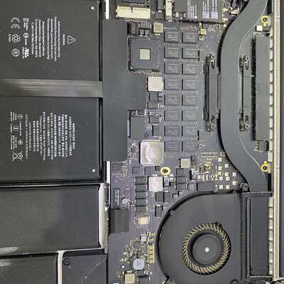 议价A1398主板2015款集显，i7-2.2主频，16G内存，