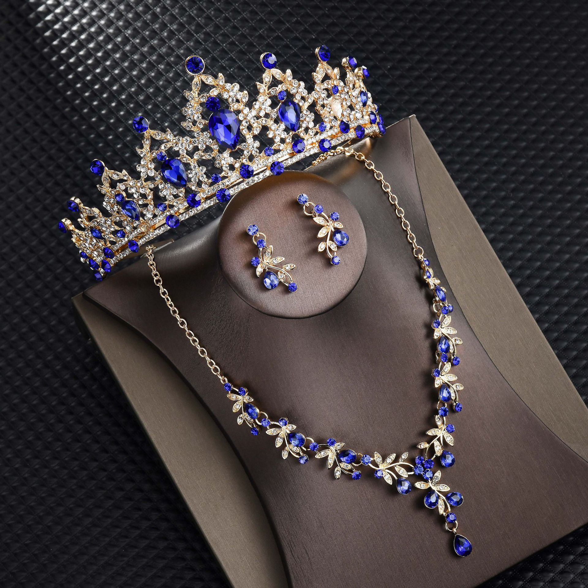 日本品质欧美新款新娘项链耳环发饰首饰套装树叶水钻皇冠走秀礼服