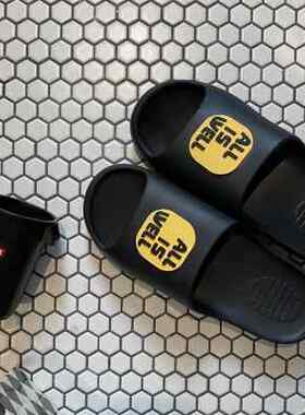 livingbank韩风浴室拖鞋ins情侣夏季防滑洗澡凉鞋潮人踩屎感女拖