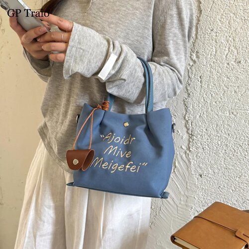 日本GPTraio轻便通勤斜挎女包