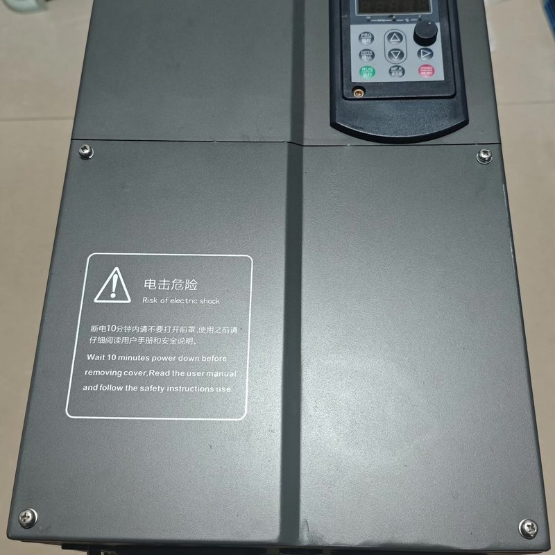 议价中泰威变频器 LC400C-45KW可维修图片