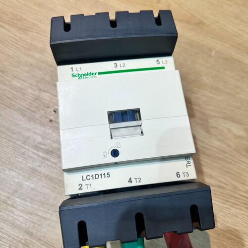 议价交流接触器LC1D115LC1D150LC1D170