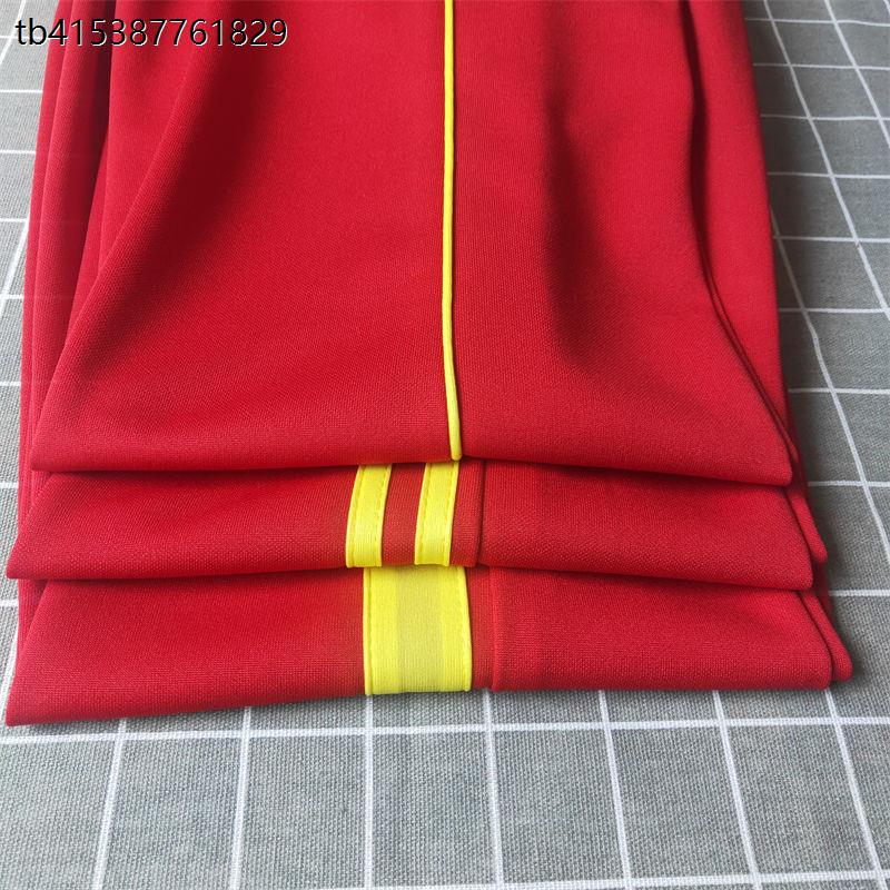 红色黄条校服裤子薄一条