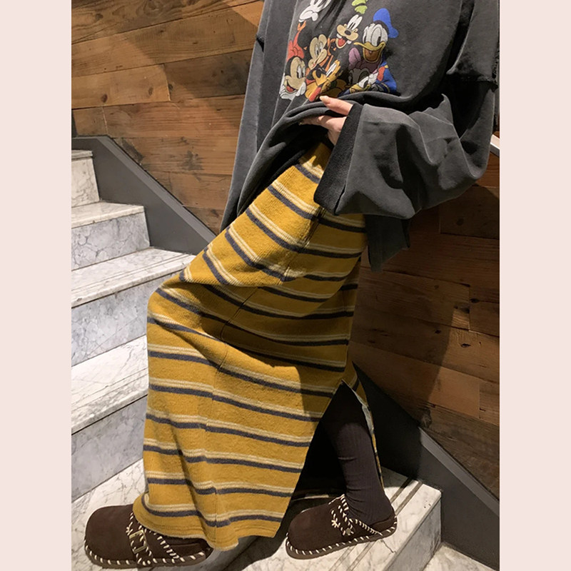 复古黄条纹直筒后开叉针织半裙女2025新款慵懒风显瘦长款半身裙秋,女装/女士精品,大码内搭,淘宝优惠券,粉丝福利购,淘宝优惠卷