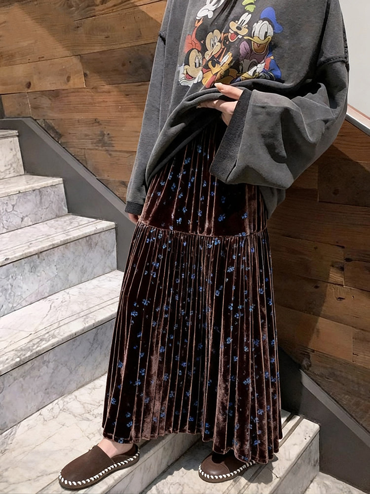 棕色丝绒碎花褶皱A字垂感叠穿半身裙慵懒设计感覆古长裙子2025秋,女装/女士精品,大码内搭,淘宝优惠券,粉丝福利购,淘宝优惠卷