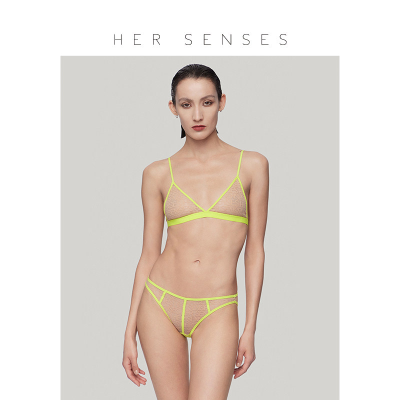 三角杯文胸细肩带性感美背胸衣