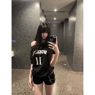 美式复古斜肩短袖女夏季字母印花辣妹露肩t恤休闲宽松设计感上衣