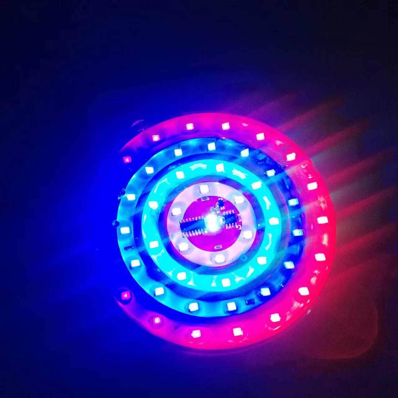 货车爆闪led灯心形爆闪雾灯夜间警示尾灯七彩圆形大挂车爱心灯24V