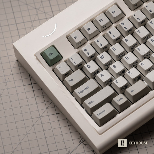 9009C64复古白键帽侧刻C64