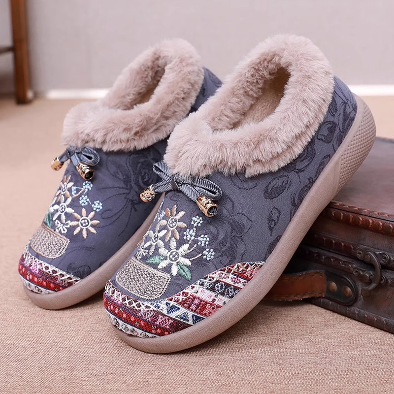 2025冬季新款老北京棉布鞋女加绒加厚绣花鞋棉鞋防滑一脚蹬妈妈鞋