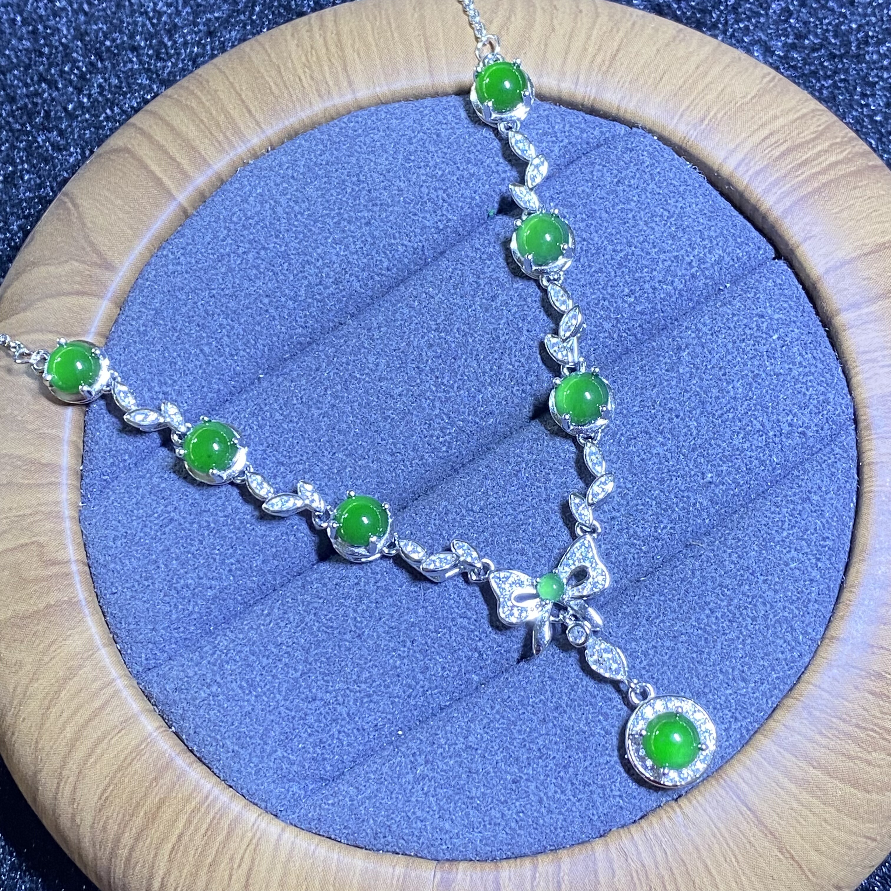 新款A货冰种翡翠套链情人节生日礼物S925银镶嵌电镀18K金防过敏