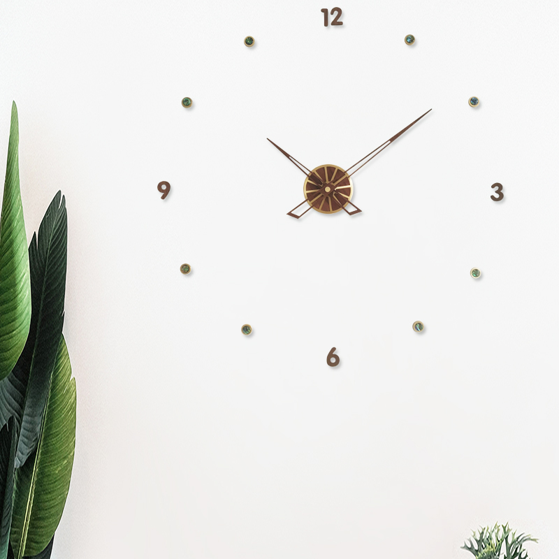 黄铜轻奢客厅大指针个性创意挂钟