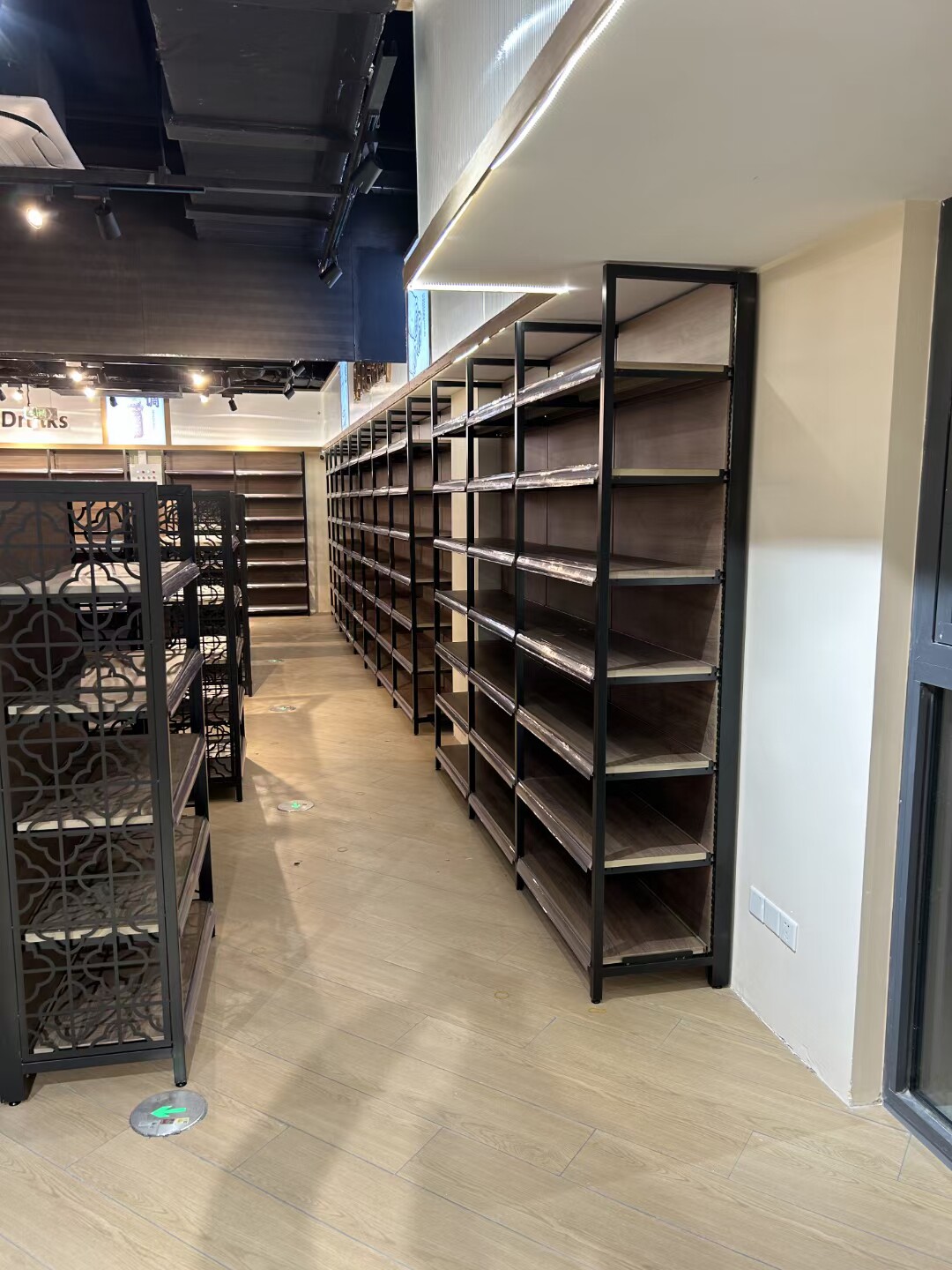 钢木超市货架便利店零食百货文具店母婴店烟酒副食酒柜可调节货架