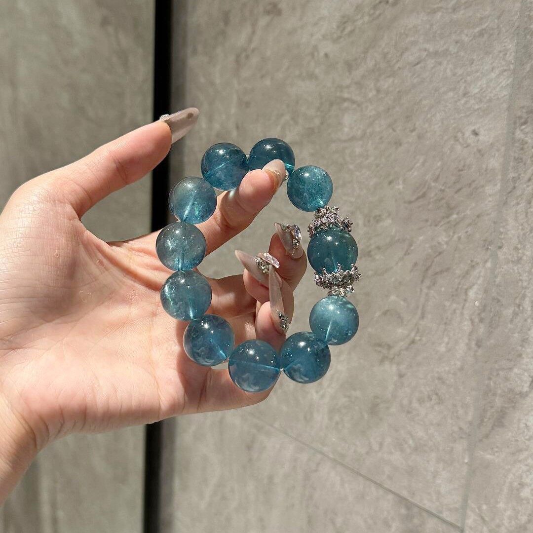 天然冰透海蓝宝魔鬼蓝水晶手串手链蓝色宝石蓝水晶手链海宝蓝手串