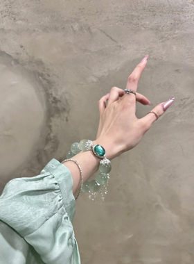 天然水晶手链绿萤石手串绿水晶手链招财女款单圈绿水晶手串礼物