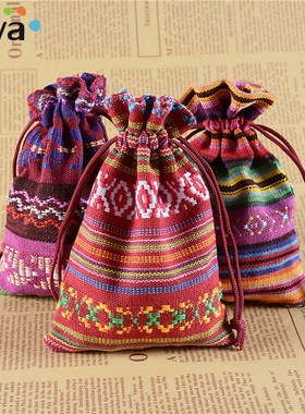 eTya Linen Drawstring Bag Jewelry Pouch Christmas Wedding G