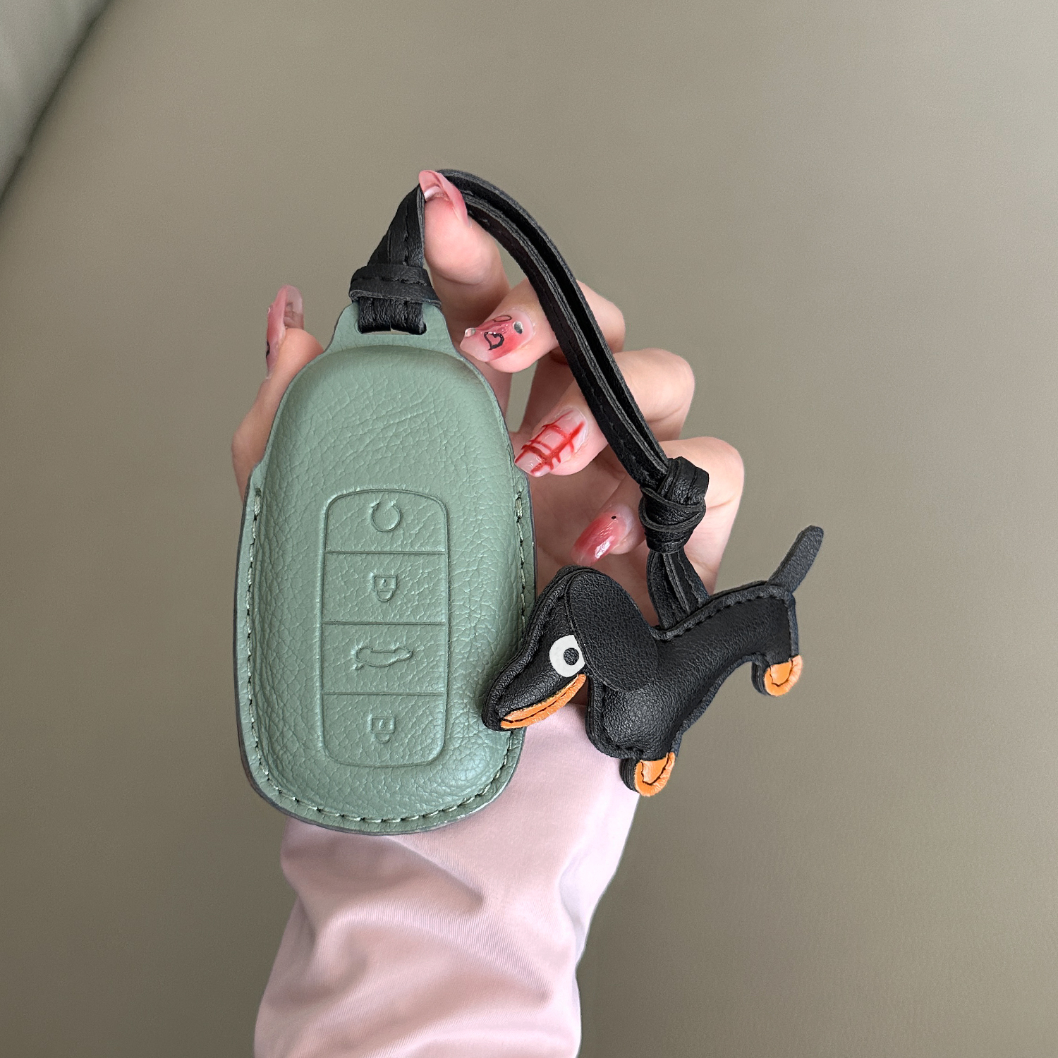 适用瑞虎8pro钥匙套艾瑞泽8扣9plus7七壳风云a8奇瑞8l探索06汽车