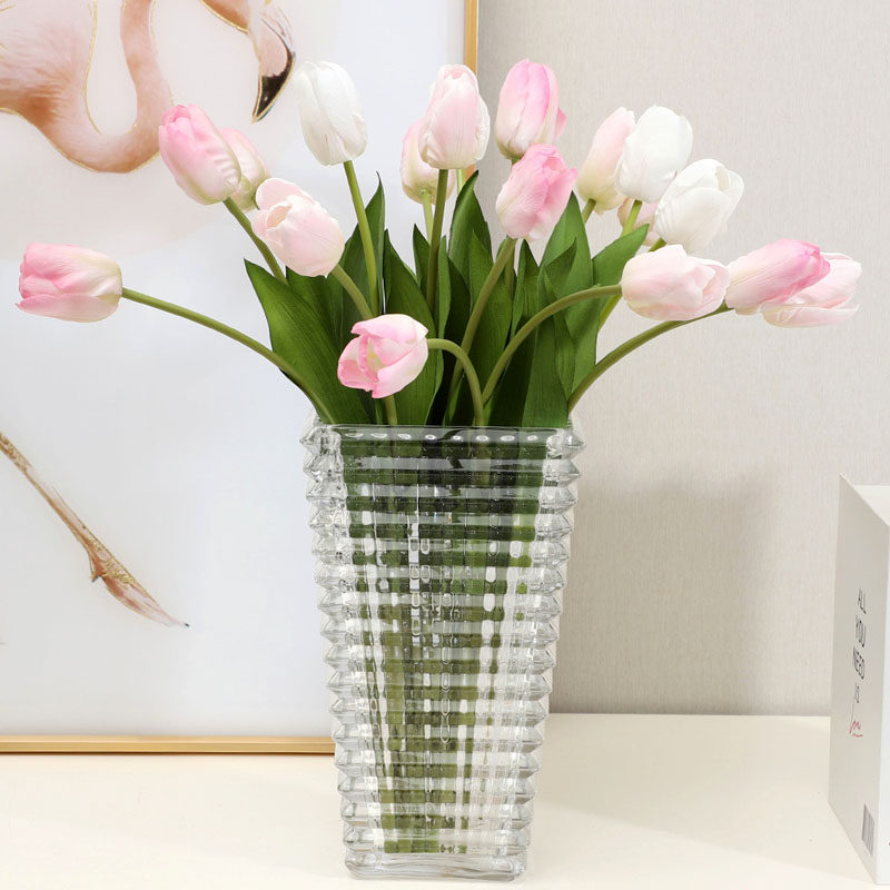 高档郁金香仿真花长枝摆设轻奢手感保湿仿生花束ins餐桌装饰假花