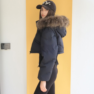 KVKV 真毛领可拆卸调节短款收腰立领真两件轻便运动保暖羽绒棉服